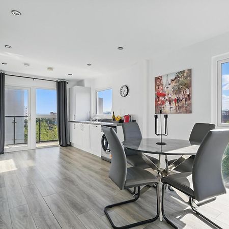 Central Belfast Apartments Sandford Екстериор снимка