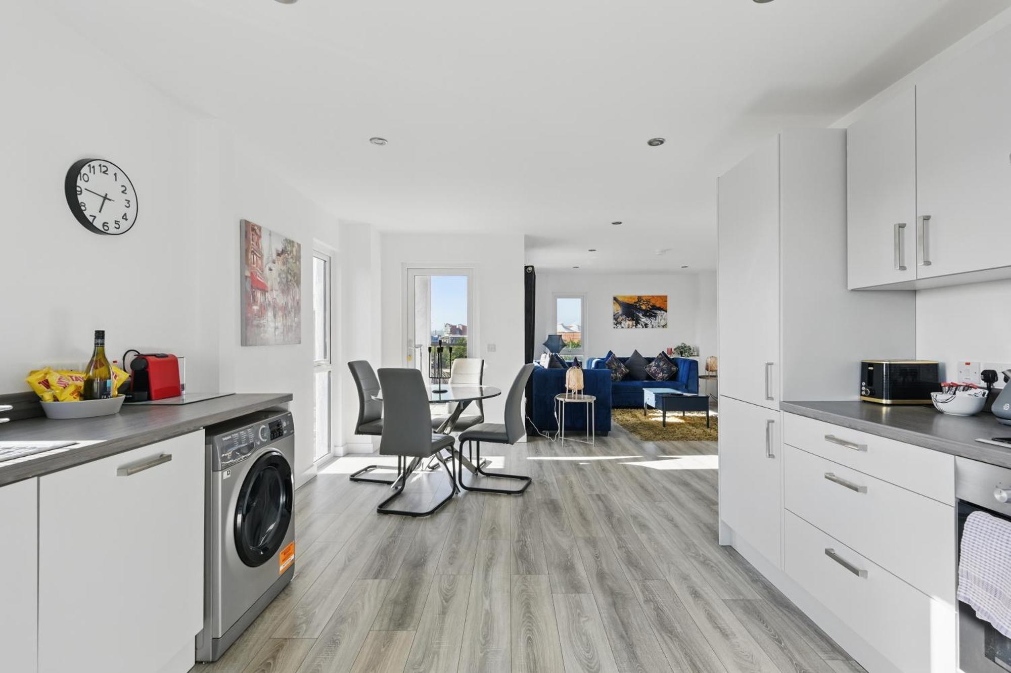 Central Belfast Apartments Sandford Екстериор снимка